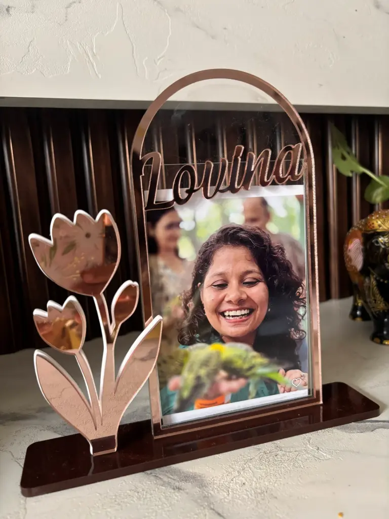 Elegant Photo Frame