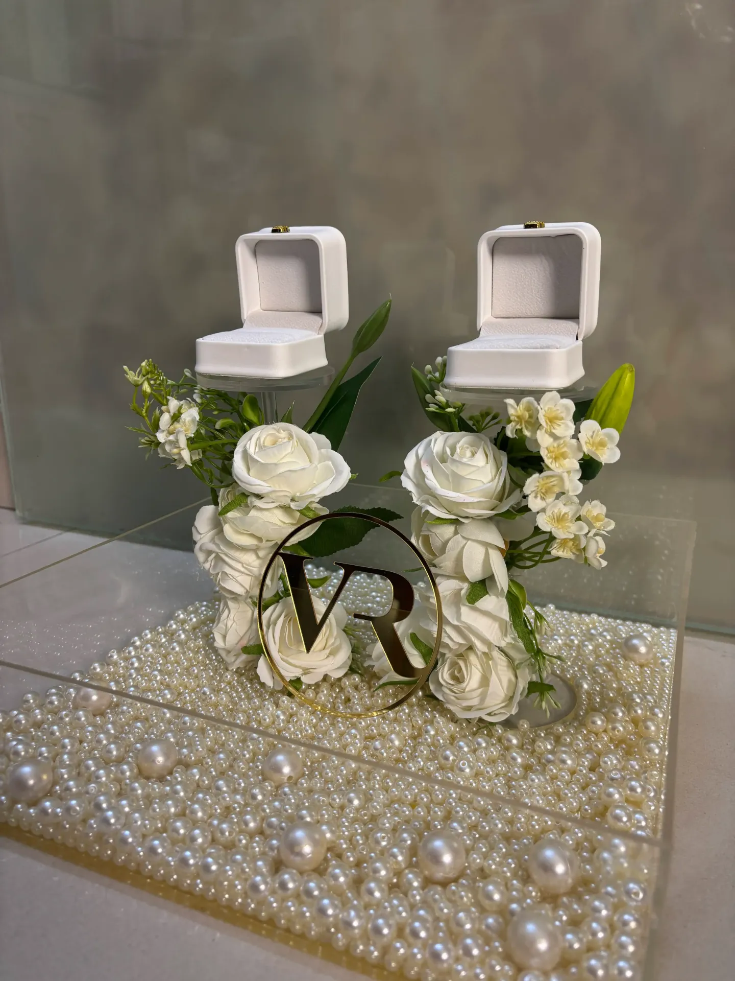 Ring Platter Pearl Decore